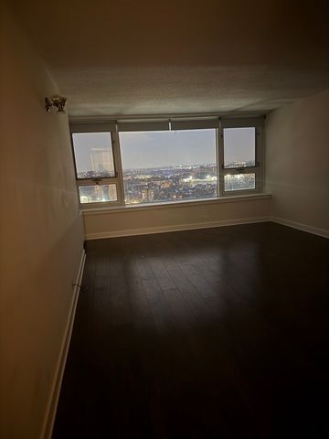 2728 N HAMPDEN Court 1704, Chicago, IL 60614