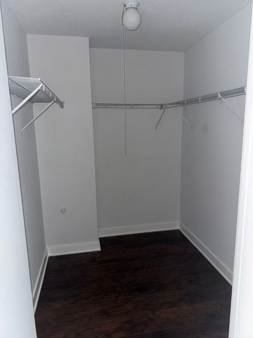 2728 N HAMPDEN Court 1704, Chicago, IL 60614