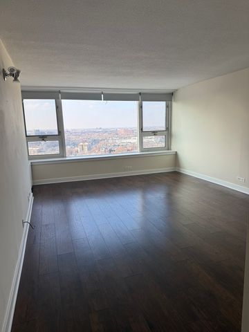 2728 N HAMPDEN Court 1704, Chicago, IL 60614