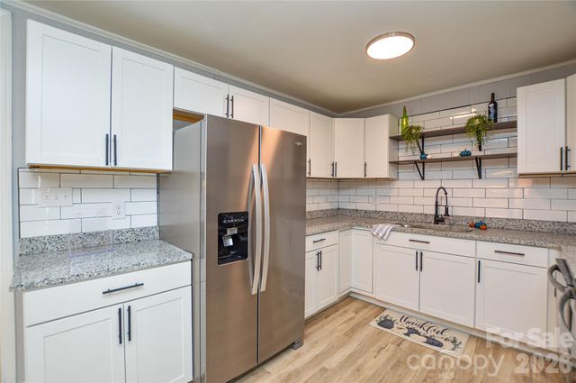 9313 Trinity Road, Charlotte, NC 28216
