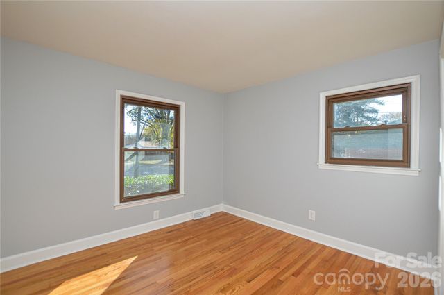 9313 Trinity Road, Charlotte, NC 28216