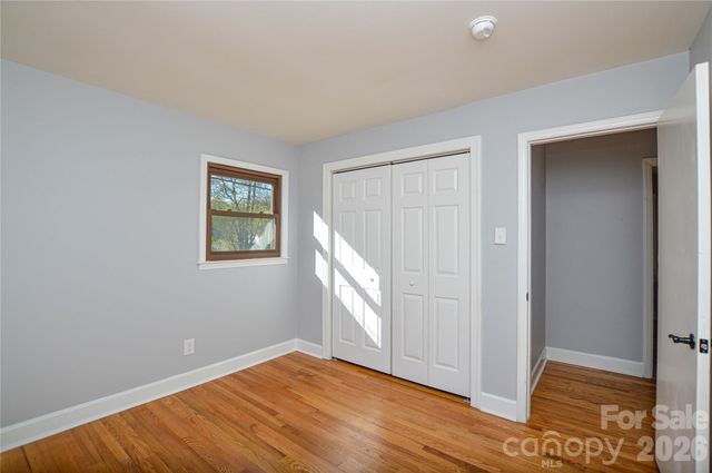 9313 Trinity Road, Charlotte, NC 28216