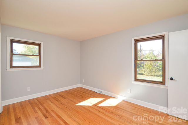 9313 Trinity Road, Charlotte, NC 28216