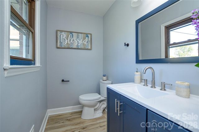 9313 Trinity Road, Charlotte, NC 28216