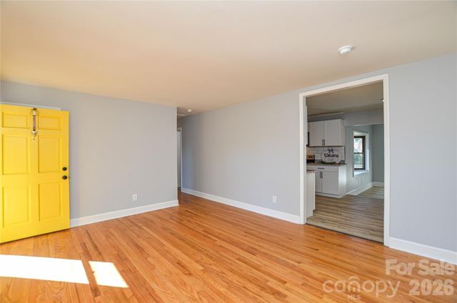 9313 Trinity Road, Charlotte, NC 28216