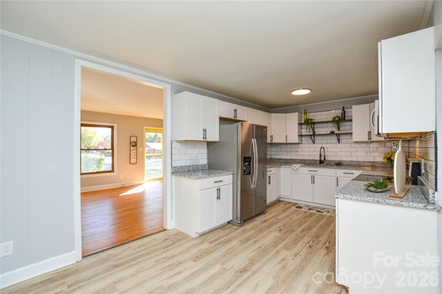 9313 Trinity Road, Charlotte, NC 28216