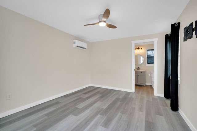 107 Sewell Avenue, Midlothian, TX 76065