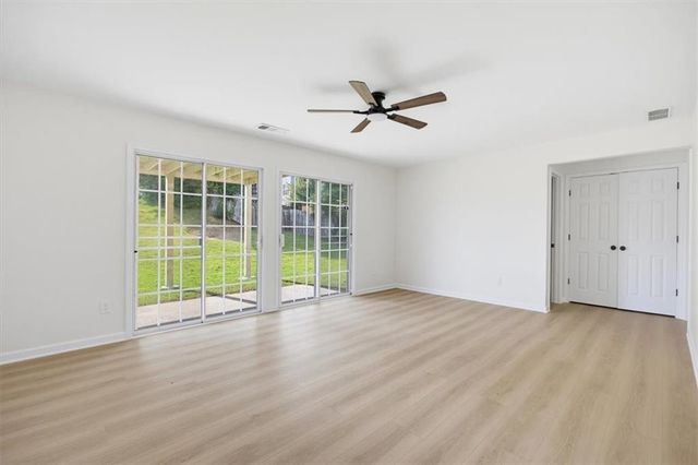 523 Bass Pointe NW, Kennesaw, GA 30144