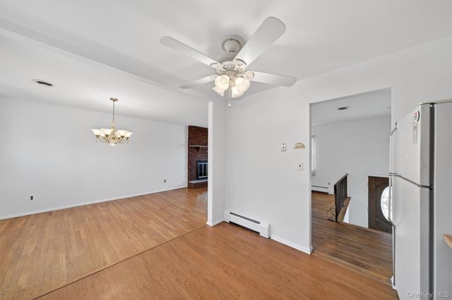 11 Hilltop Lane, Warwick, NY 10990