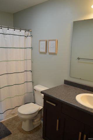 9319 Twin Leaf Court, Roanoke, IN 46783