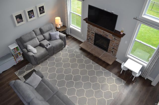 9319 Twin Leaf Court, Roanoke, IN 46783