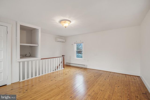 918 MERCER ST, Fredericksburg, VA 22401