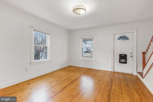 918 MERCER ST, Fredericksburg, VA 22401