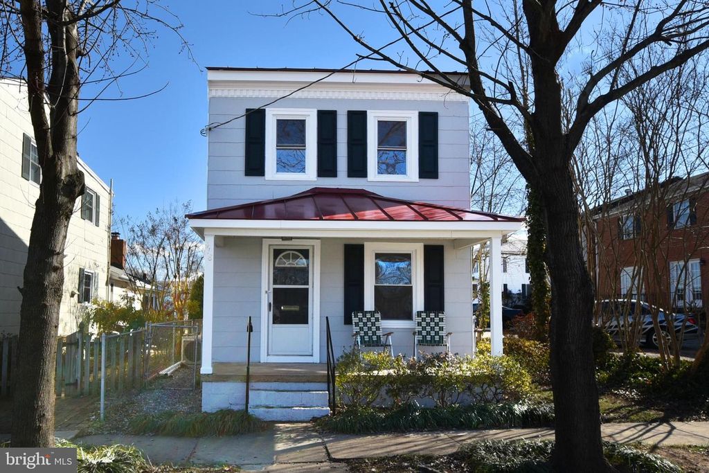 918 MERCER ST, Fredericksburg, VA 22401