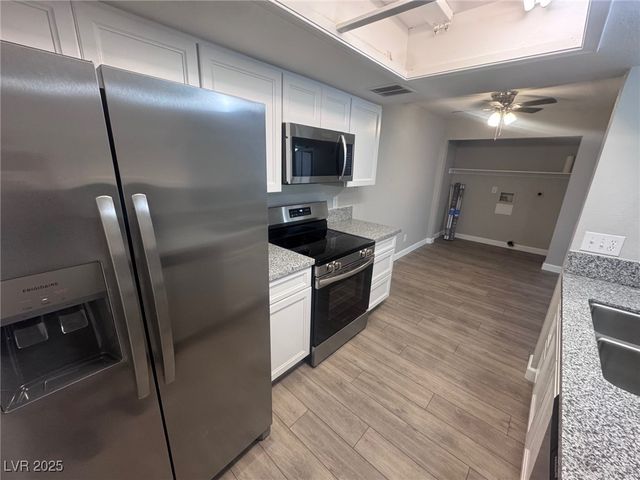 3550 Bay Sands Drive 2045, Laughlin, NV 89029