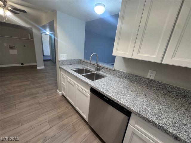 3550 Bay Sands Drive 2045, Laughlin, NV 89029