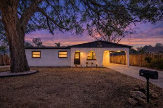 6020 CRESTHILL DRIVE, Tampa, FL 33615