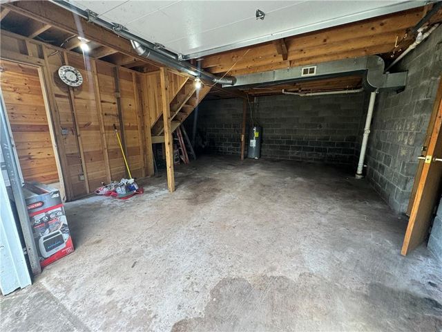 7708 Broken Arrow Road, Hayward, WI 54843