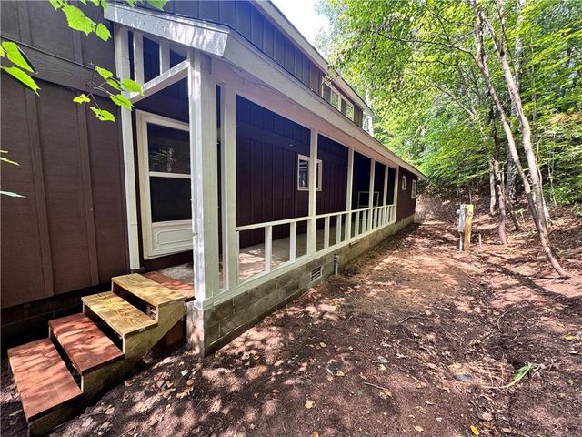 7708 Broken Arrow Road, Hayward, WI 54843