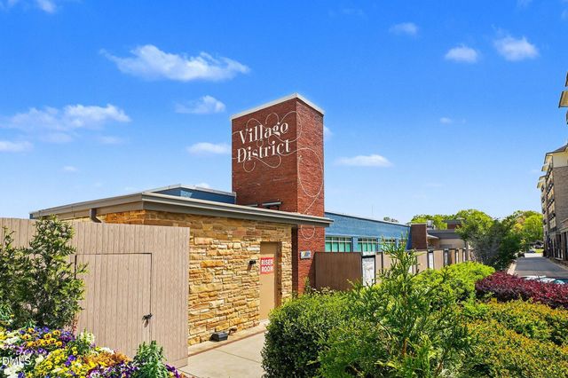 615 Daniels Street 111, Raleigh, NC 27605