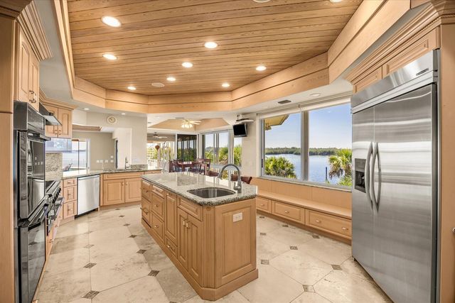 12198 SE Riverbend Lane, Port St. Lucie, Port St Lucie, FL 34984