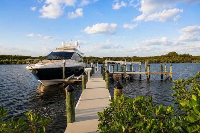 12198 SE Riverbend Lane, Port St. Lucie, Port St Lucie, FL 34984