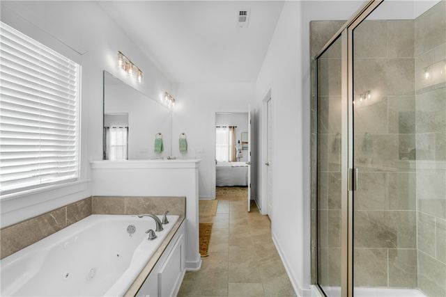 4027 E Utica Lane, Fayetteville, AR 72701