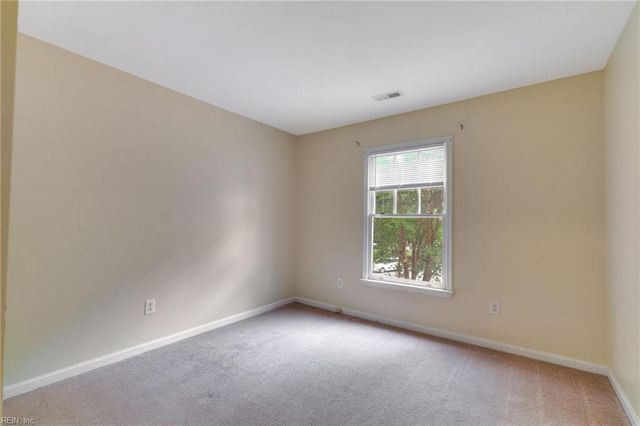 104 Kraft CT, Yorktown, VA 23693