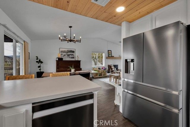 6463 Murrieta Avenue, Yucca Valley, CA 92284