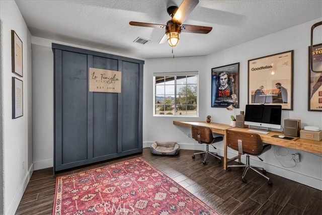 6463 Murrieta Avenue, Yucca Valley, CA 92284