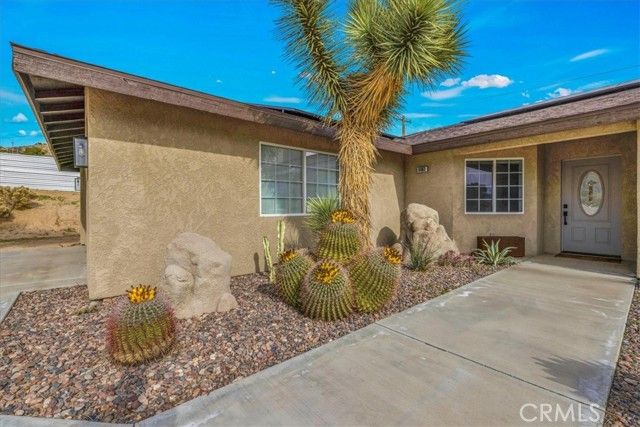 6463 Murrieta Avenue, Yucca Valley, CA 92284