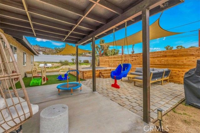 6463 Murrieta Avenue, Yucca Valley, CA 92284