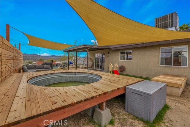 6463 Murrieta Avenue, Yucca Valley, CA 92284