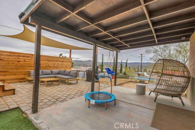 6463 Murrieta Avenue, Yucca Valley, CA 92284