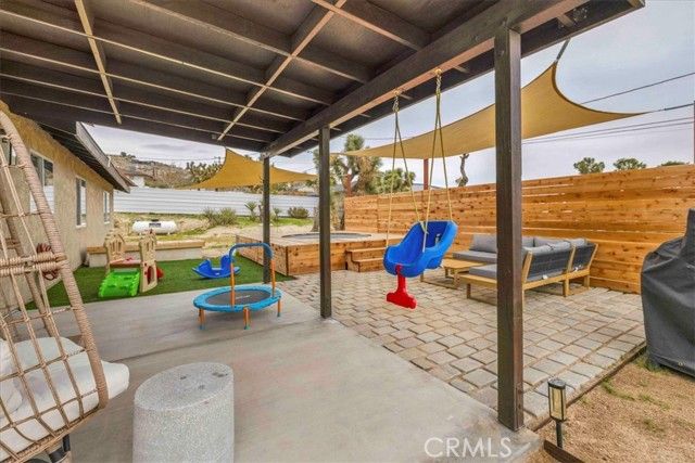 6463 Murrieta Avenue, Yucca Valley, CA 92284