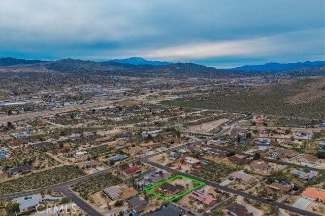 6463 Murrieta Avenue, Yucca Valley, CA 92284