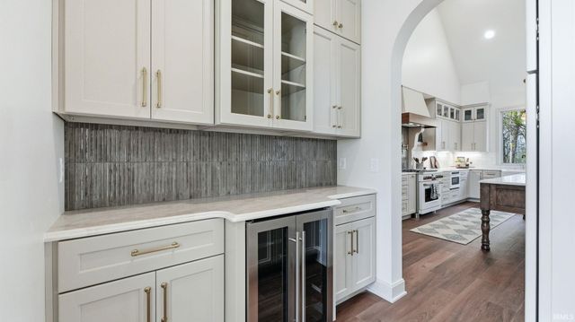 8711 Artemis Lane, Fort Wayne, IN 46825