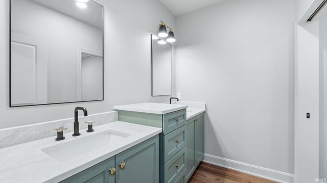 8711 Artemis Lane, Fort Wayne, IN 46825