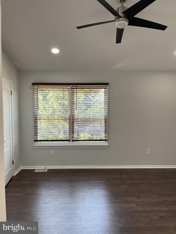 4404 CONGRESS CT, North Wales, PA 19454