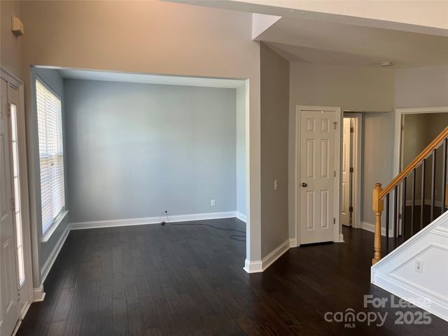 8601 Fieldcroft Drive, Charlotte, NC 28277