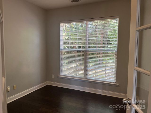 8601 Fieldcroft Drive, Charlotte, NC 28277