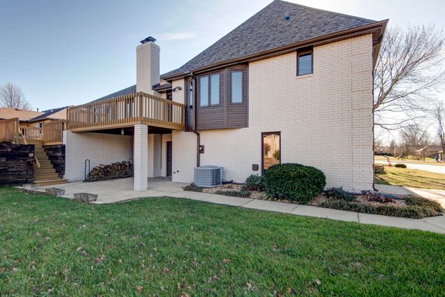 805 W Briarwood Lane, Nixa, MO 65714