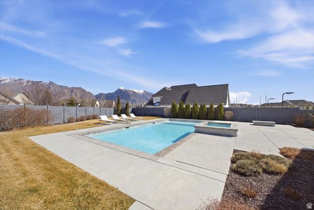 6605 W BURGUNDY CT, Highland, UT 84003