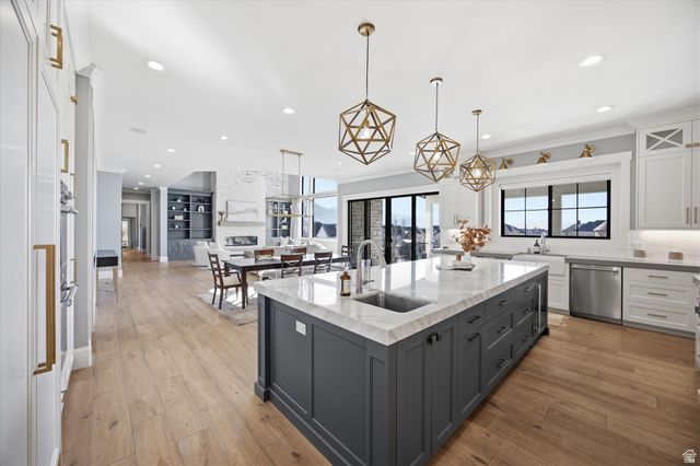 6605 W BURGUNDY CT, Highland, UT 84003