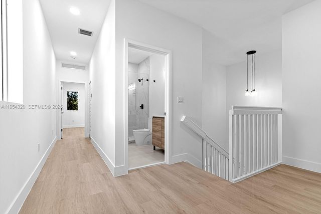 1357 NW 42nd ST 1357, Miami, FL 33142