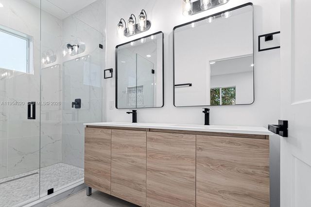 1357 NW 42nd ST 1357, Miami, FL 33142