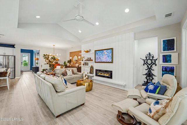 1249 Landshark Boulevard, Hardeeville, SC 29927