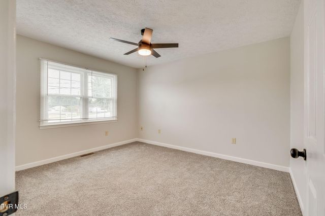1124 Konnarock Road, Kingsport, TN 37664