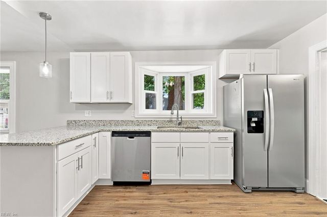 4861 Elmhurst Ave AVE, Norfolk, VA 23513