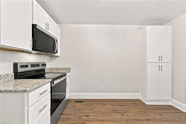 4861 Elmhurst Ave AVE, Norfolk, VA 23513